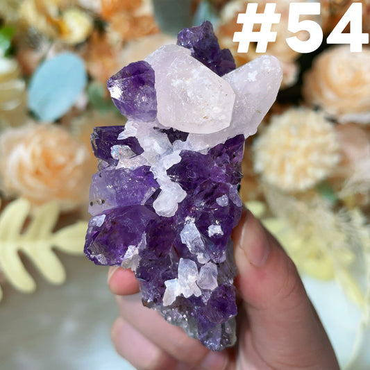Amethyst with calcite freefrom